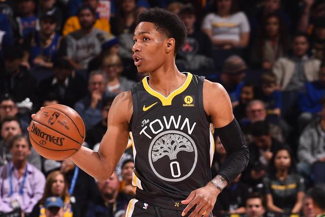 库里14分维金斯22+10 勇士大胜送灰熊4连败