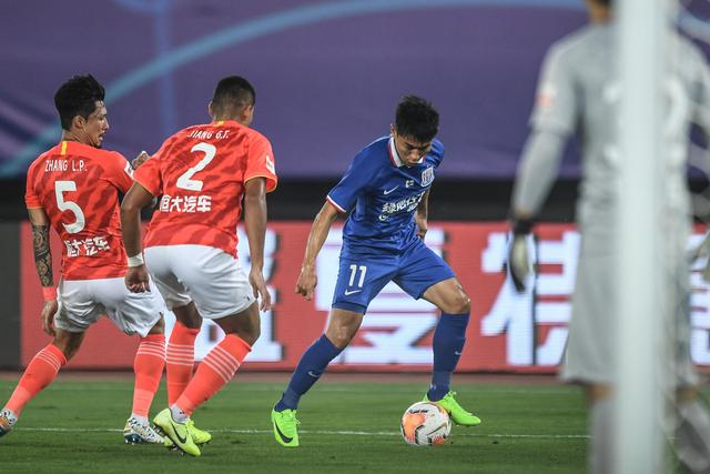 英超-B费点射三笘薰传射  曼联主场1-3布莱顿