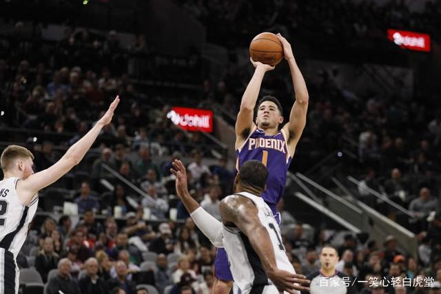 马克西43分詹姆斯31+8+9 湖人负76人止步4连胜